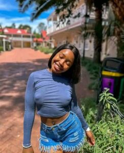 Chat With Rich Young Sugar Mama In Your Area Chat With Rich Young Sugar Mama In Your Area - Phone Numbers Available