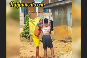 Breasts Pop Out As 2 Black African Girls Are Seen Fighting And Stripping Breasts Pop Out As 2 Black African Girls Are Seen Fighting And Stripping