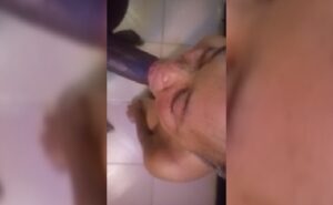 House Girl Sucking My Dick This Morning House Girl Sucking My Dick This Morning