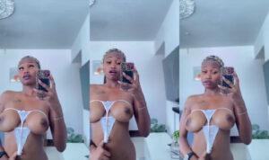 Nigerian Twitter Girl “Brenda” Shares This New Nude Selfie Video Flaunting Her Boobs Again imgonline-com-ua-twotoone-YZZfrQmcx2