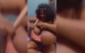 Bimbo Offloads Her Gigantic Breast Bimbo Offloads Her Gigantic Breast